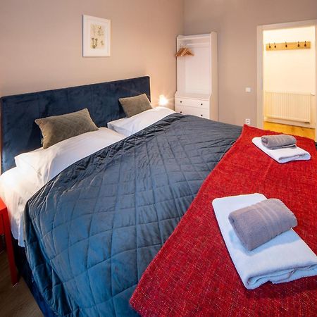 Apart Hotel Zborovska Прага Экстерьер фото